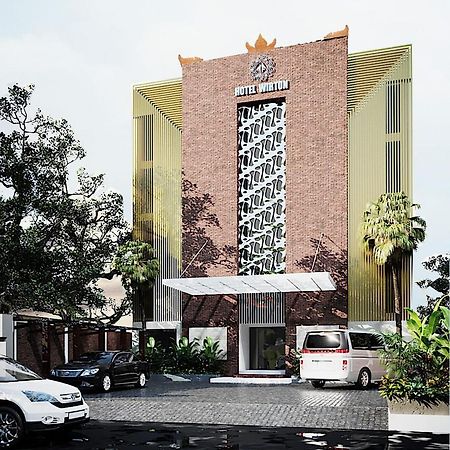 فندق Wirton Seminyak دنباسار المظهر الخارجي الصورة
